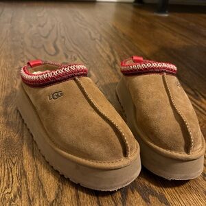 Ugg Tazz Platform Slippers
